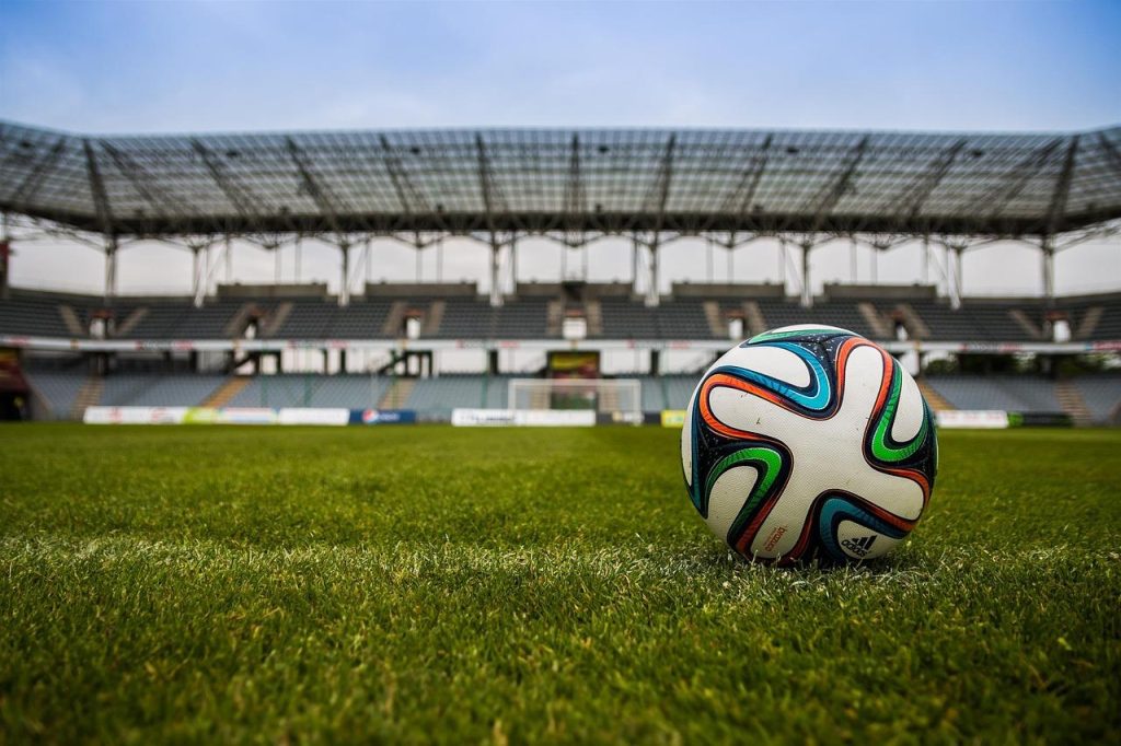 Voetbal sportprijzen: trofee en medailles ter erkenning van teamwerk en prestaties op het EK